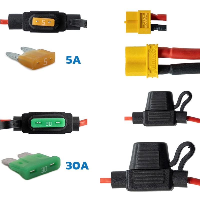 Les deux porte-fusibles étanches de la batterie Kukirin G2 Pro 2024, fusibles à lame 5 A et 30 A