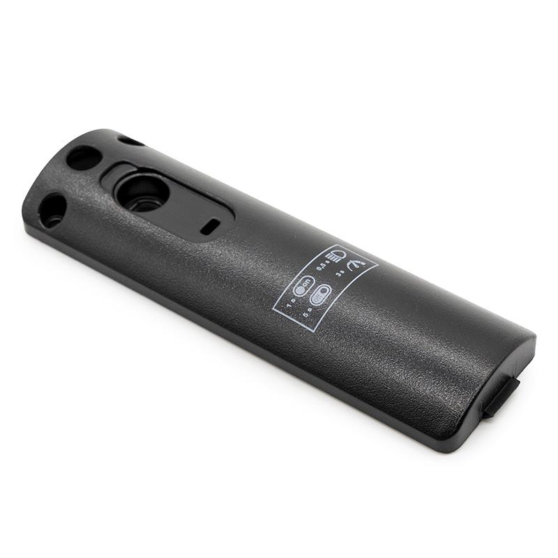 Cache arrière de colonne Wispeed T850 / T855 — vue de trois quarts, ouverture du bouton, logement du port de charge et sérigraphie des commandes
