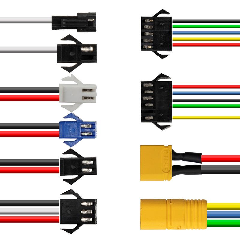 Détail des connecteurs du faisceau du contrôleur Kukirin G2 Pro 2024, prise XT60 et connecteur de phases moteur