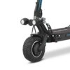 Avant de la Dualtron Thunder 3 : double phare à LED, klaxon et roue de 11 pouces