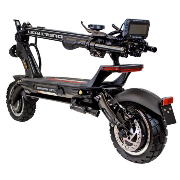 Dualtron Victor Limited pliée, vue trois quarts arrière avec feu et garde-boue