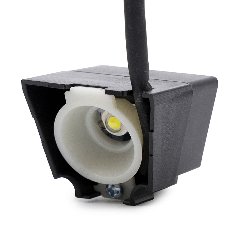 Phare avant Wispeed T850 / T855 — vue de trois quarts, boîtier noir en coin, réflecteur blanc et LED
