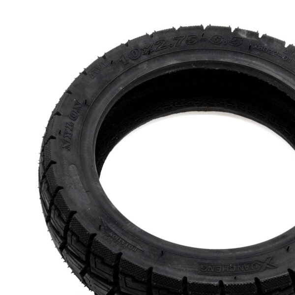 Pneu tubeless 10 × 2,75-6,5 tout-terrain — vue 4 : talon de 184 mm, le plus large
