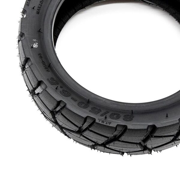 Pneu tubeless 80/50-6,5 tout-terrain — vue 1 : 81 mm de large, Ø 243 mm Pneu tubeless 80/50-6,5 tout-terrain — vue 1 : 81 mm de large, Ø 243 mm