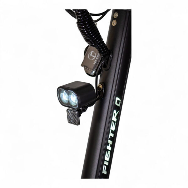 Teverun Fighter Mini Q — phare avant à double optique LED sur la colonne Teverun Fighter Mini Q — phare avant à double optique LED sur la colonne