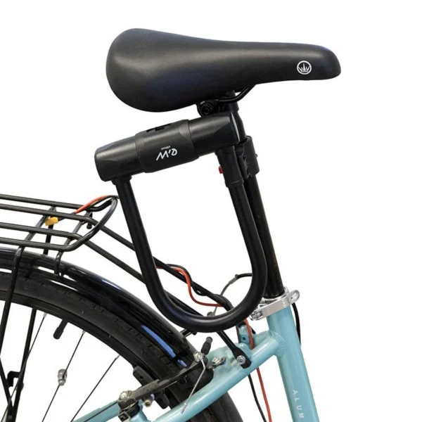 Antivol en U 18 mm en place sur le cadre d'un vélo