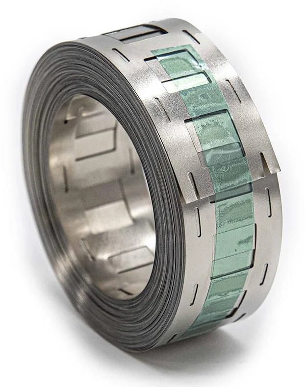 Rouleau de bande de nickel prédécoupée
