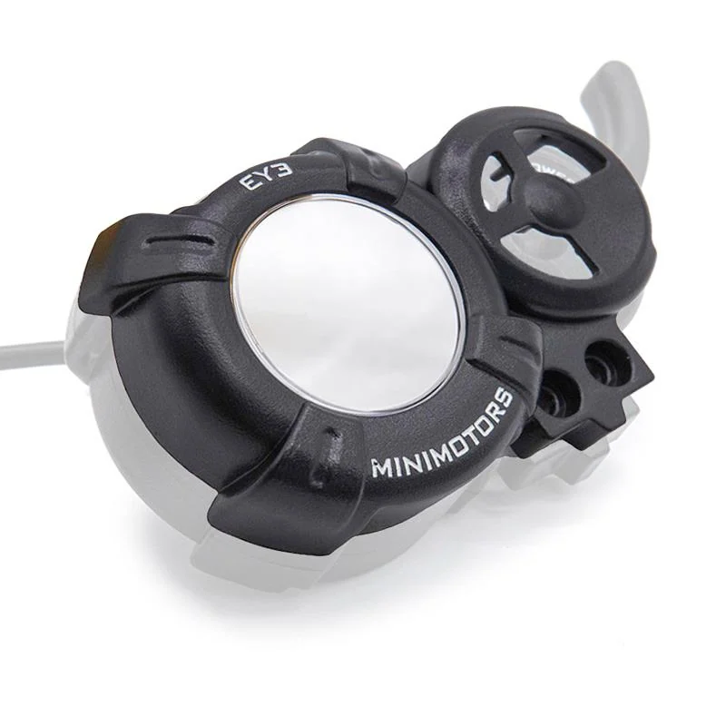 Coque du compteur EY3 vue de trois quarts sur son emplacement de guidon