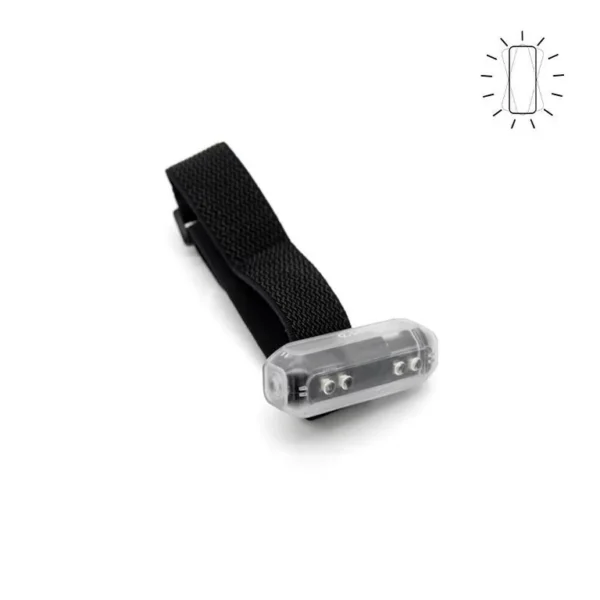Module lumineux translucide à trois LED monté sur une bande élastique noire
