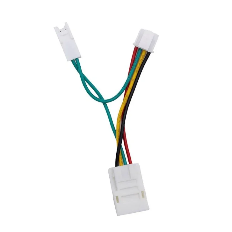 Câble de connexion avec connecteurs, fils colorés jaunes, rouges, noirs et verts, pièce pour pièces détachées ninebot f2