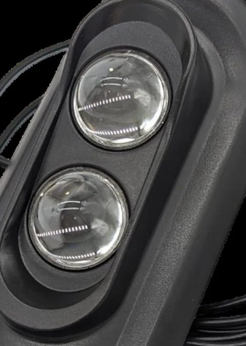 Les deux optiques superposées du bloc phare avant Dualtron Pop