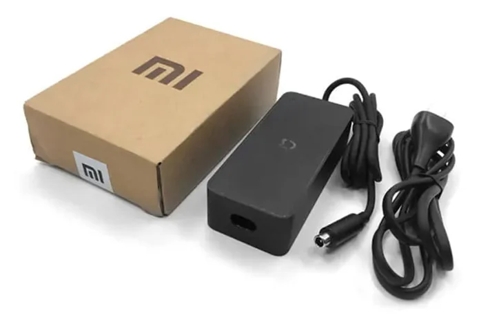 Chargeur 42 V d'origine pour trottinette Xiaomi avec son cordon