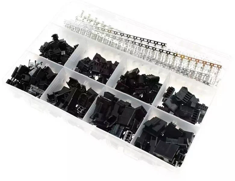 Coffret de connecteurs SM ouvert, rangé par compartiments
