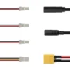 Détail des connecteurs du contrôleur Ecoxtrem Bison : cosses plates des phases et prises rondes étanches Détail des connecteurs du contrôleur Ecoxtrem Bison : cosses plates des phases et prises rondes étanches