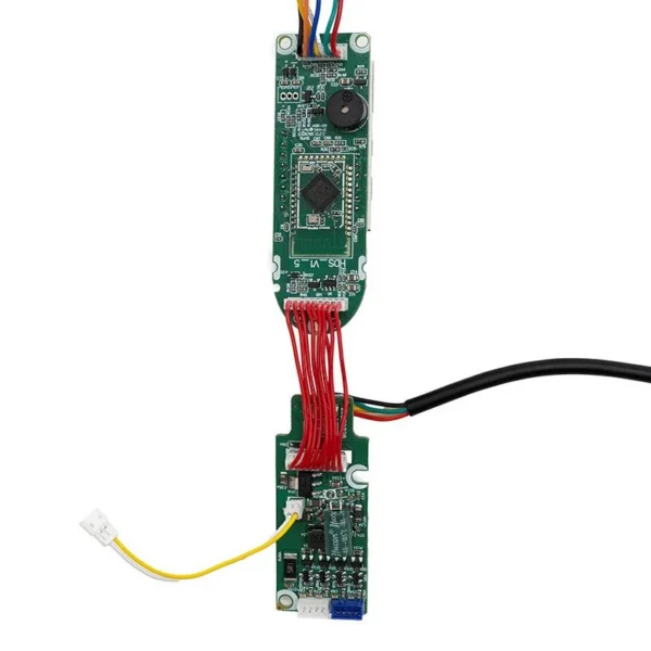 Faisceau serti de la carte d'affichage Ninebot Max G2 et ses connecteurs