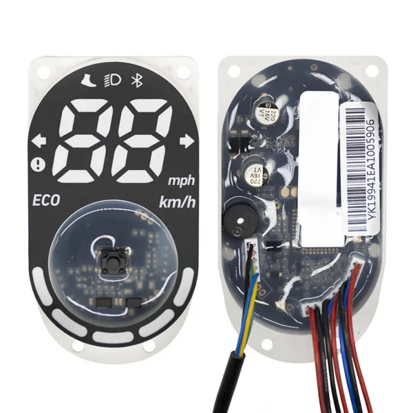 Écran NIU KQi1 Pro vu de face et de dos, carte et numéro de série Écran NIU KQi1 Pro vu de face et de dos, carte et numéro de série