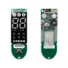 Recto et verso de la carte : afficheur d'un côté, module Bluetooth et buzzer de l'autre Recto et verso de la carte : afficheur d'un côté, module Bluetooth et buzzer de l'autre