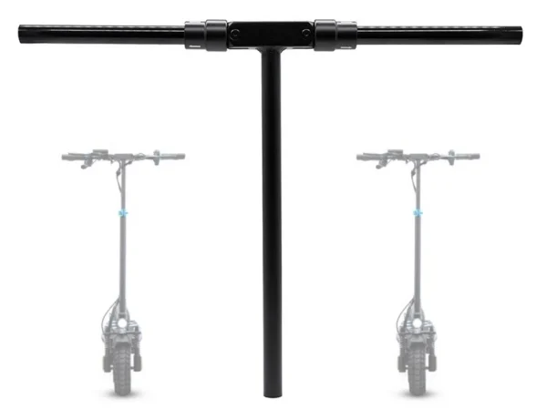 Guidon en T pliant noir, bras deployes, avec deux silhouettes de trottinette electrique en arriere-plan Guidon en T pliant noir, bras deployes, avec deux silhouettes de trottinette electrique en arriere-plan