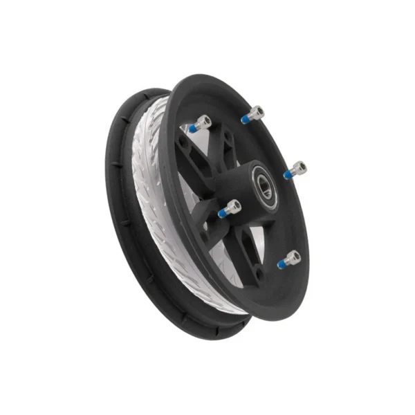 Roue assemblée sur un pneu de démonstration, cinq vis de serrage en place Roue assemblée sur un pneu de démonstration, cinq vis de serrage en place