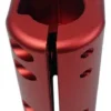 Manchon rouge vu de dessus : alésage encoché et fente de serrage sur toute la hauteur
