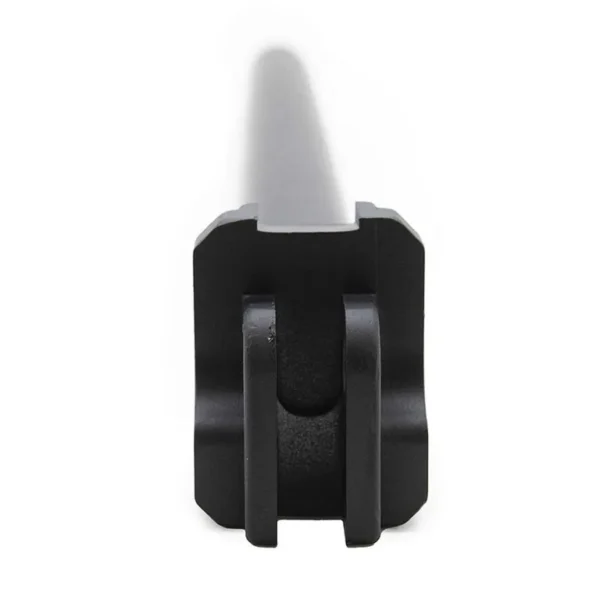 Extrémité inférieure du mât Ecoxtrem Bison et son insert de guidage Extrémité inférieure du mât Ecoxtrem Bison et son insert de guidage