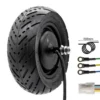 Moteur-roue Kukirin G4 avec son faisceau de 500 mm, ses trois cosses de phase et son connecteur à six voies Moteur-roue Kukirin G4 avec son faisceau de 500 mm, ses trois cosses de phase et son connecteur à six voies