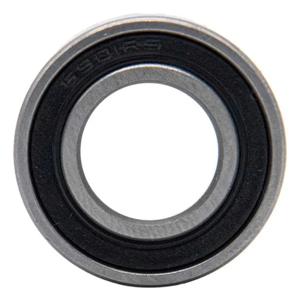 Roulement à billes vu de face : bague mince, joint souple noir marqué 6901RS en creux, large alésage central Roulement à billes vu de face : bague mince, joint souple noir marqué 6901RS en creux, large alésage central