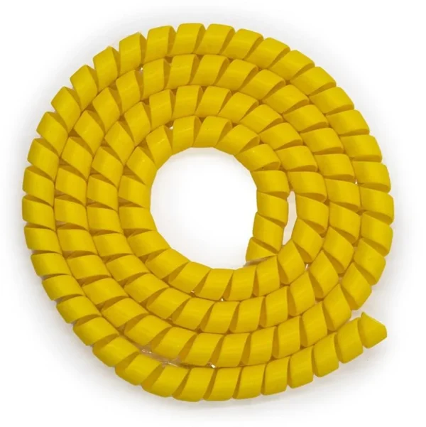 Spirale de protection de câbles jaune enroulée