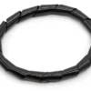 Spirale noire montée sur le faisceau d'une trottinette