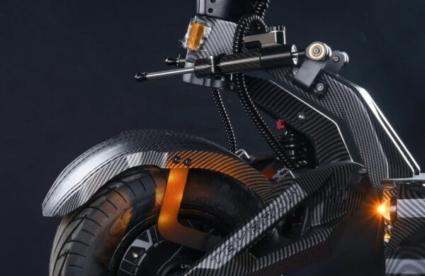 Moteur de la roue avant de la Teverun Fighter Supreme 7260R et son élément de suspension Moteur de la roue avant de la Teverun Fighter Supreme 7260R et son élément de suspension
