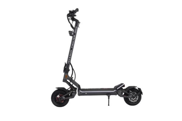 Teverun Fighter Mini Pro entièrement dépliée, vue de profil complet